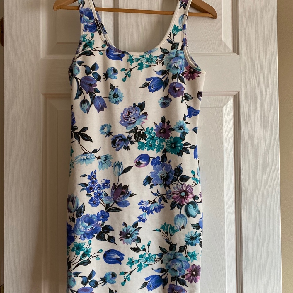 Floral print dress